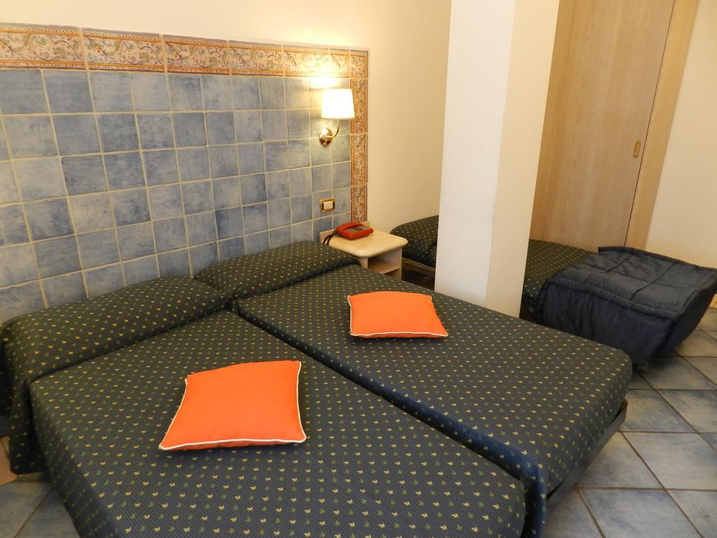 Hotel Punta Mesco Monterosso al Mare Zimmer foto